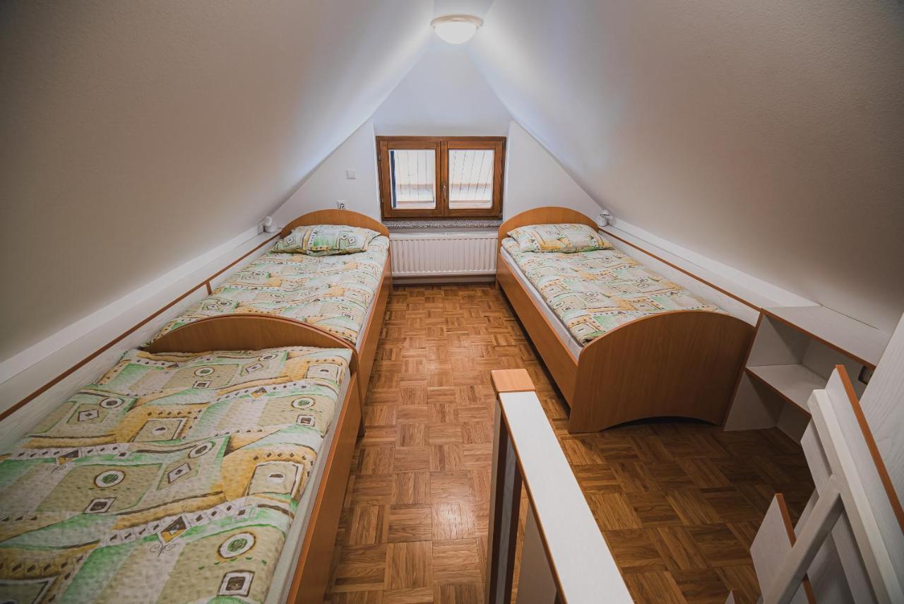 Homestay Kocka Zgornje Jezersko Esterno foto