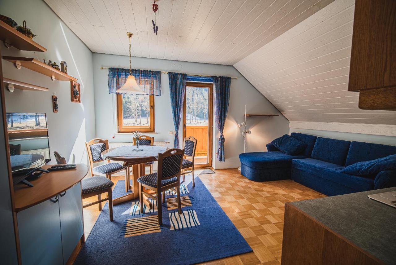Homestay Kocka Zgornje Jezersko Esterno foto