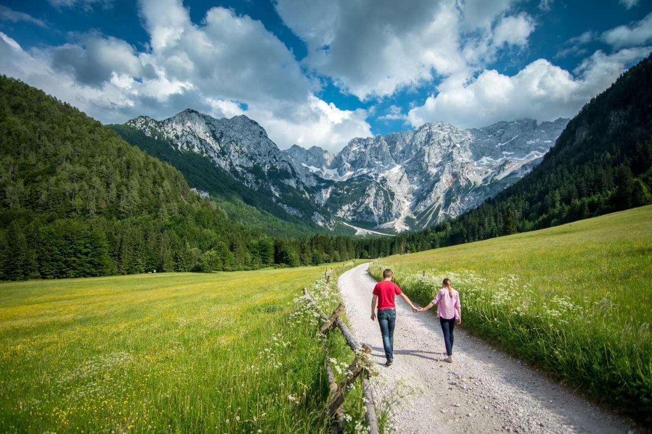 Homestay Kocka Zgornje Jezersko Esterno foto